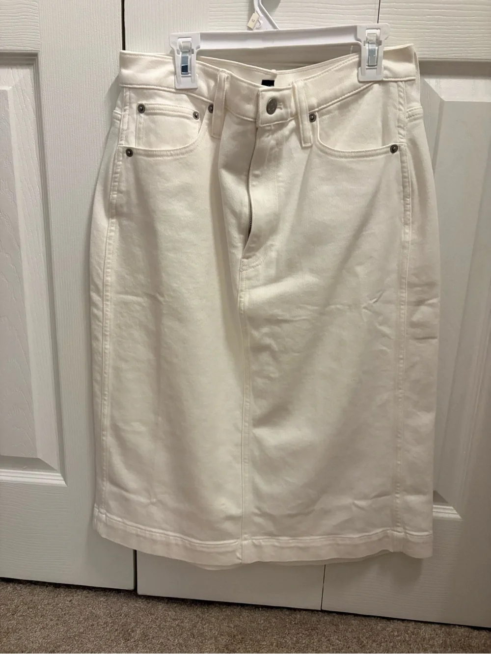 Classic White Denim Pencil Skirt midi